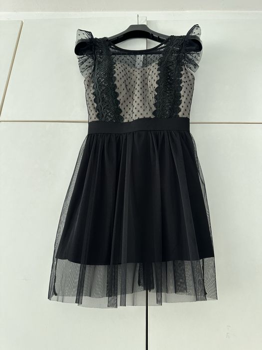 Дамски рокли С-М всяка за 15 лв