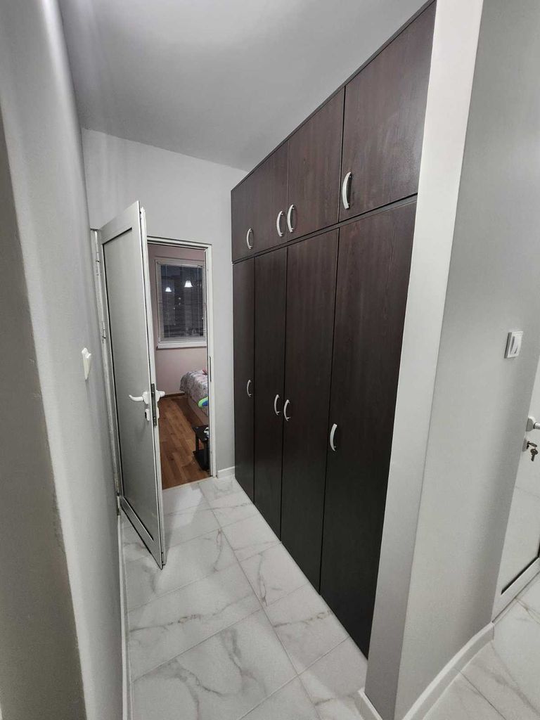Продава се Двустаен апартамент в София, Люлин 10 - 50 кв.м за 2000 €/кв.м - Снимка #2