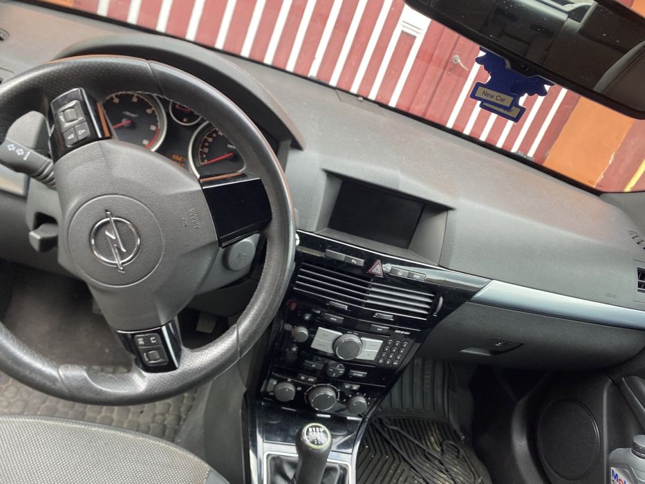 Opel astra twintop 1.9 diesel 150 cp