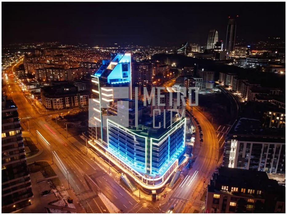 Продава се Двустаен апартамент в София, Дружба 2 - 105 кв.м за 2286 €/кв.м - Снимка #1