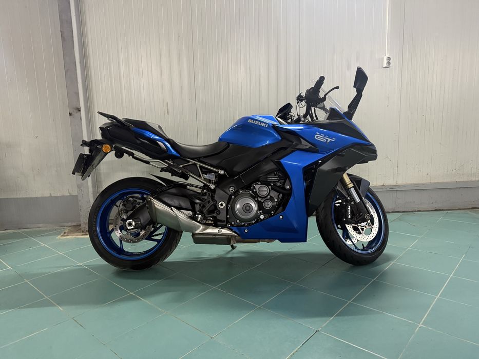 Suzuki Gsxs 1000 GT