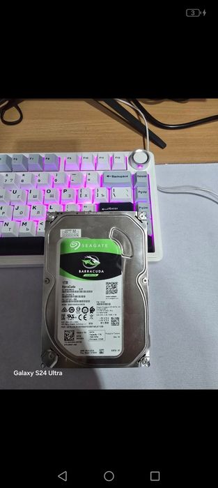 Продаю жёсткий диск на 1 т