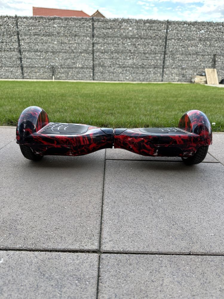 Hoverboard                    .