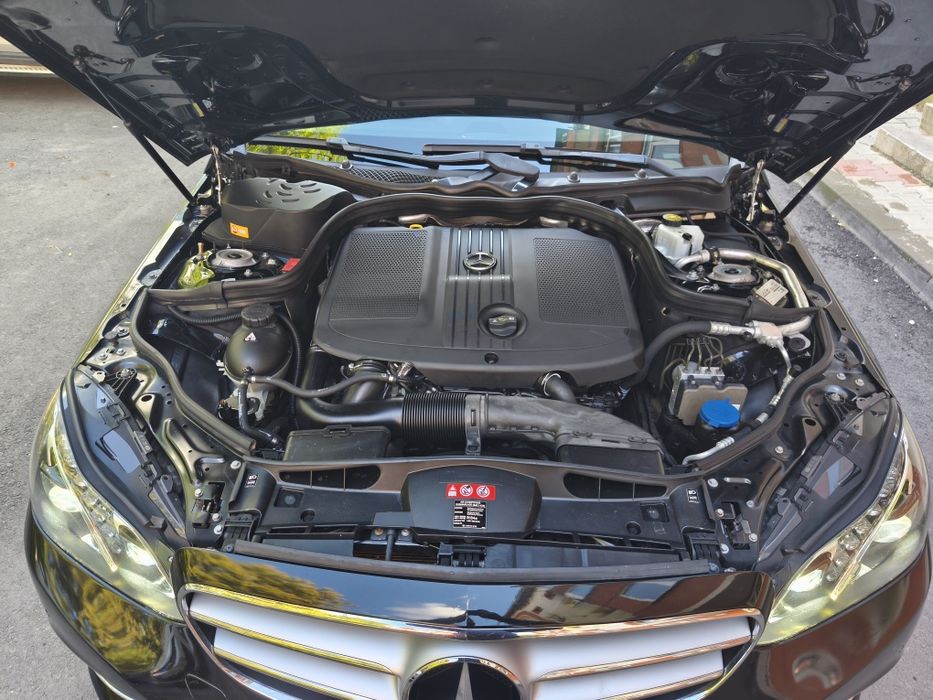 Mercedes Benz E Clasa 2,2 CDI Unic Proprietar Ro