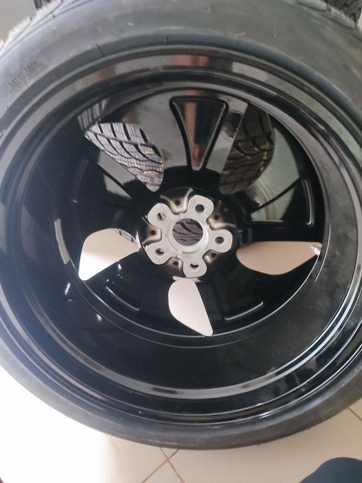De vânzare roți noi nouțe BMW dimensiuni 215/45/R20