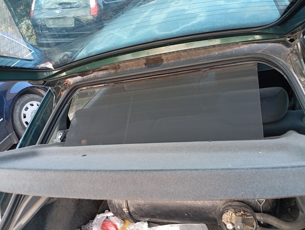 Renault Laguna 1 2.0i 115 - НА ЧАСТИ