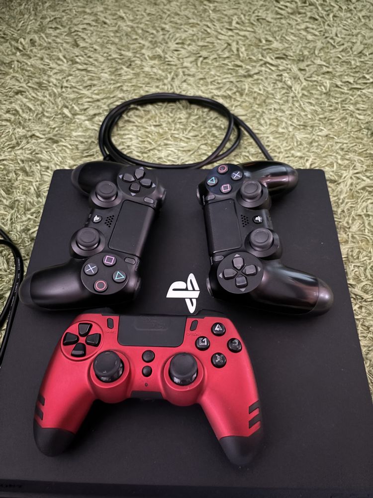 PS 4 pro+ 7 jocuri de vanzare