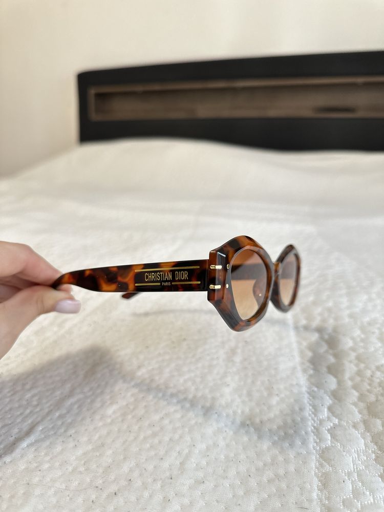 Ochelari Christian Dior maro, noi