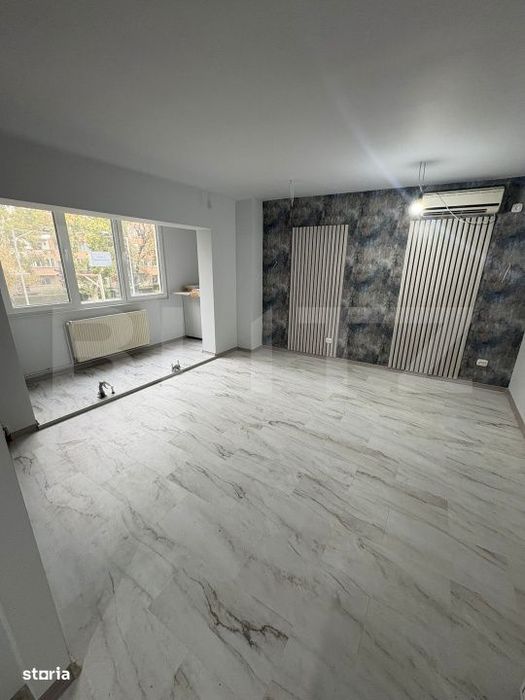 Apartament cu 3 camere, modern renovat, etaj 1 – zona independentei