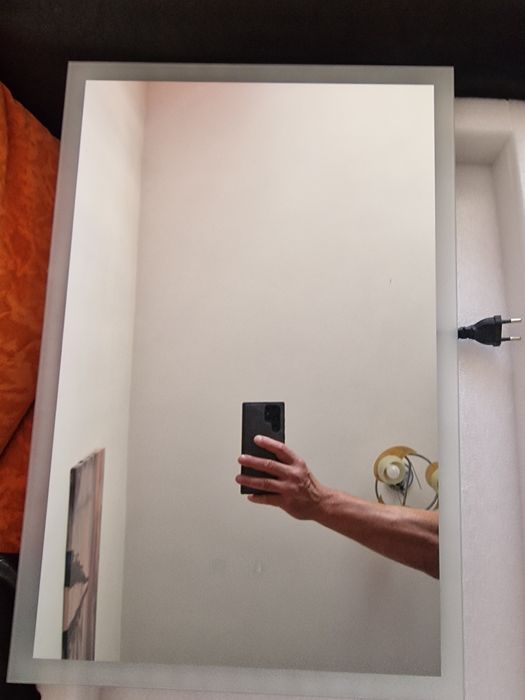 Oglinda baie cu led