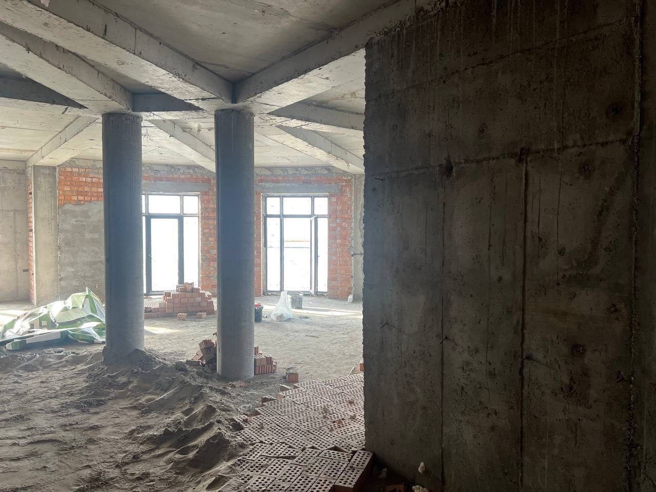 Продам квартиру в ЖК «Милано» 154 кВ, 4/5/10 коробка, Яккасарайский.