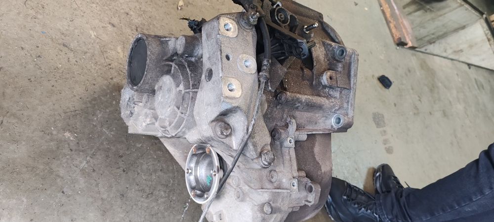 Cutie viteze star stop Seat Alhambra vw Sharan 7n 2.0tdi CFF 1500lei