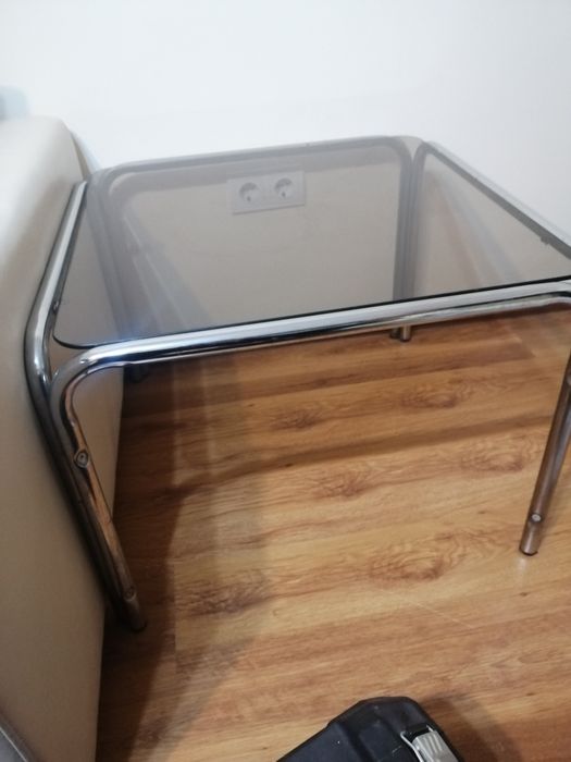 Стъклени холни маси