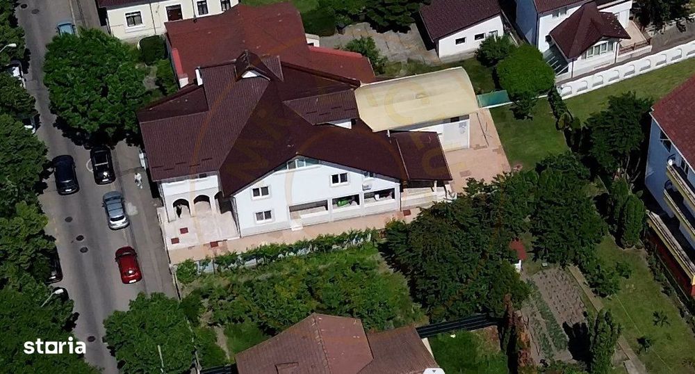 Casa cu destinatie versatila: clinica medicala, after - school, camin