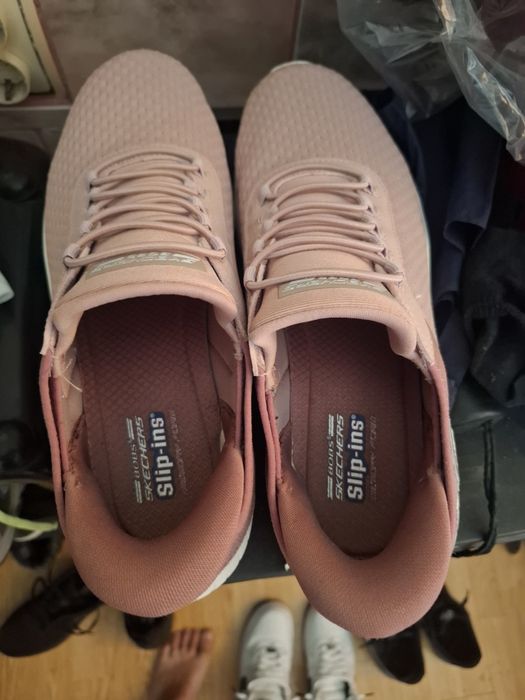 Skechers mărimea 39