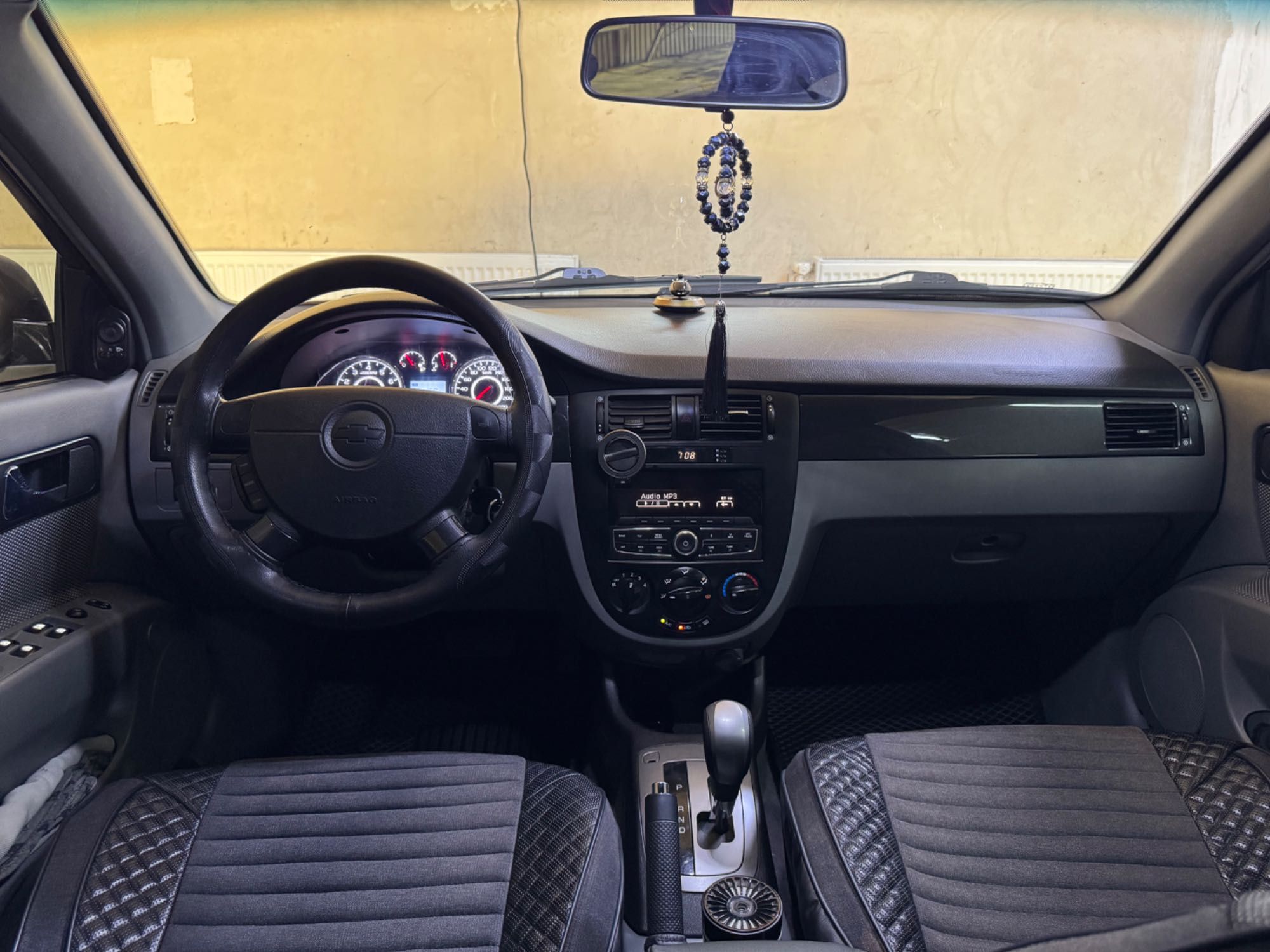 Chevrolet Gentra 3-pozitsiya