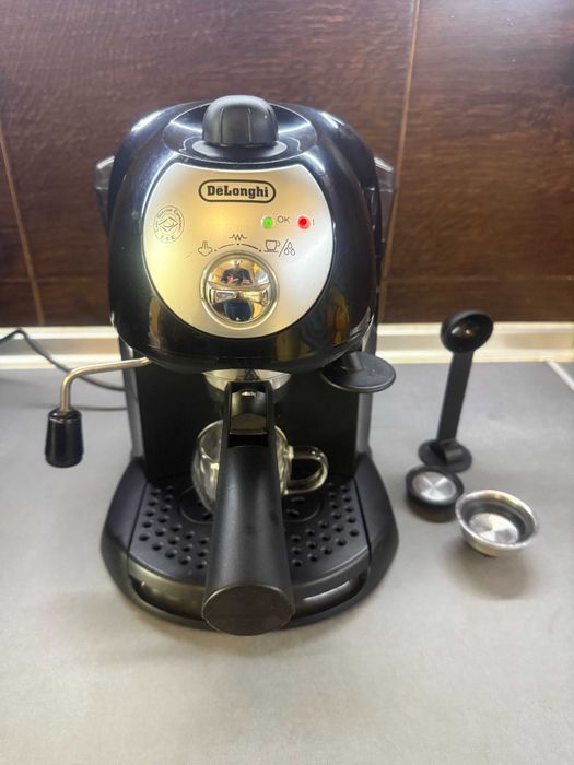 Кафемашина Delonghi EC201CD.B, 1050W, 15 Bar - 130 лв