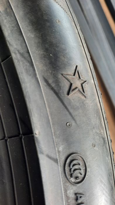 2buc 275 40 R20 Pirelli vara cauciucuri anvelope 20