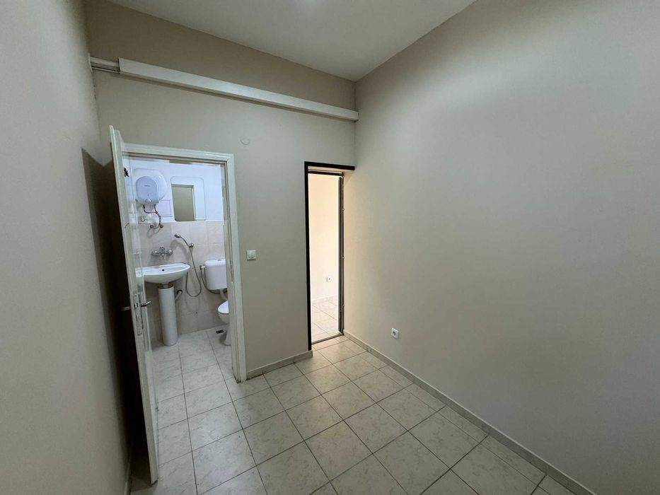 Дава се под наем Магазин в София, Надежда 4 - 40 кв.м за 612 € - Снимка #10