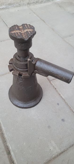 Винтовой , вечный домкрат ссср