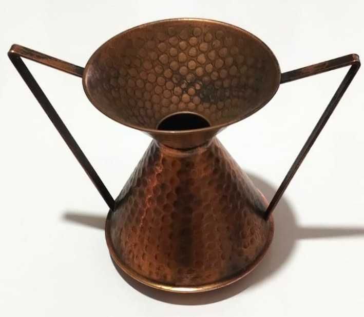 9 vase din cupru vechi lucrate manual