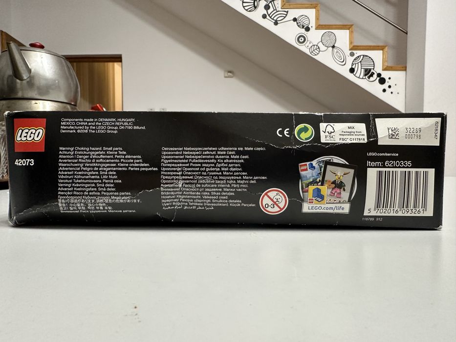 Lego Technic 42073 pentru 7-14 de ani