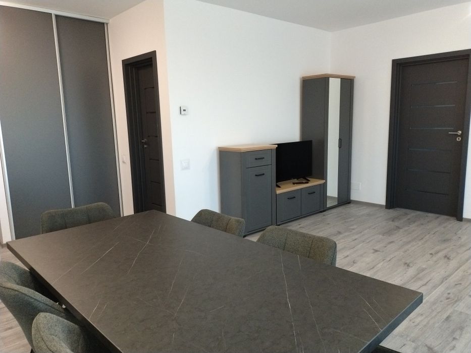 Apartament de închiriat - Oncos Parc Floresti