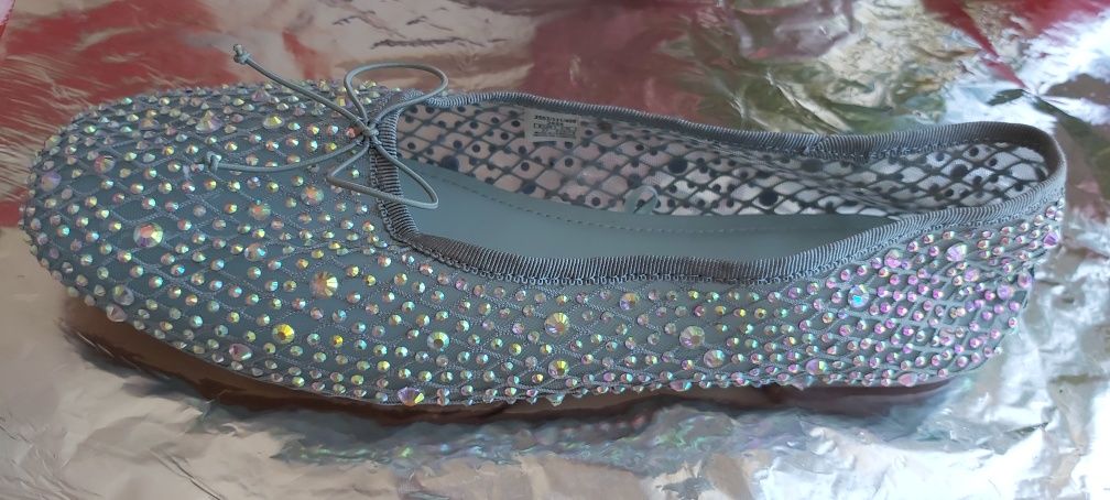 Балеринки Zara (Зара), зелени, с камъчета