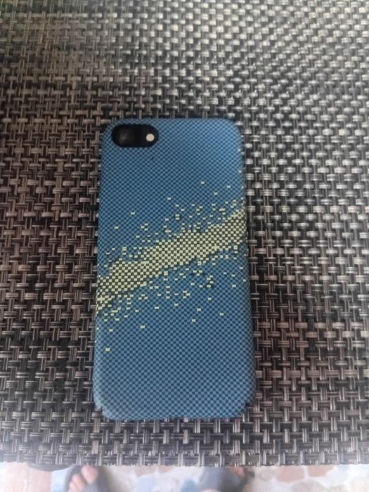 İPhone SE ,Made în Germania