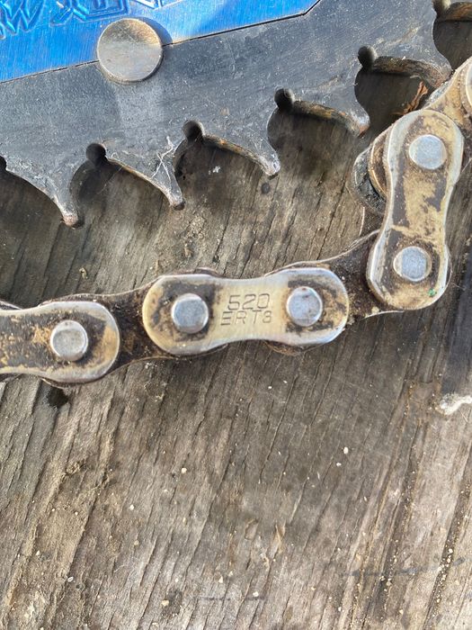 Vând diferite piese motocross ! Yz - Dt