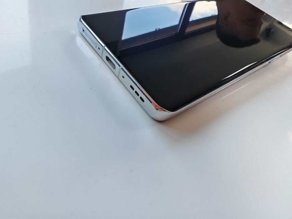 Oppo find X7 PHZ110 256gb/12+12 ram