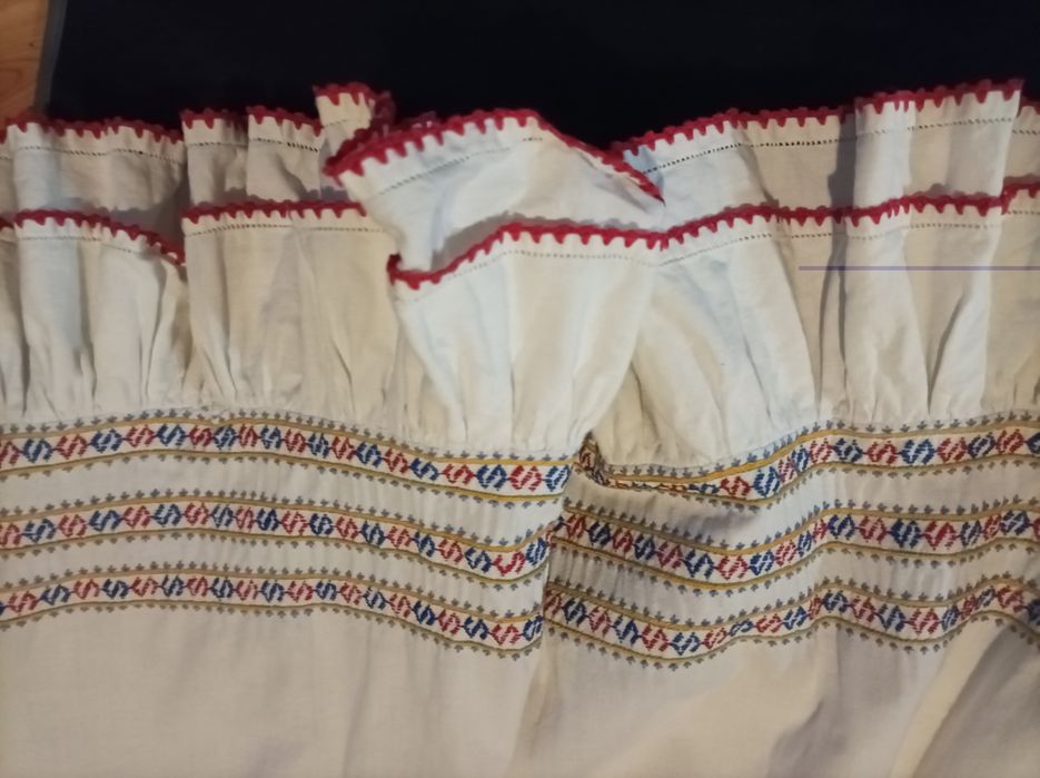 Fustă tradițională