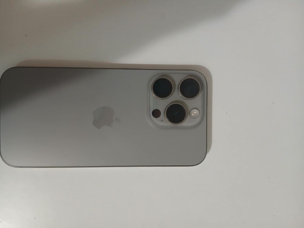 Iphone 15 pro батерия 88%