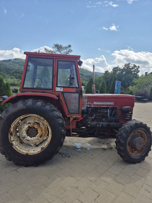 Tractor universal dtc 550