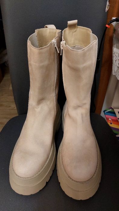 Новые полусапожки замша бежевые ABOUT YOU р.40