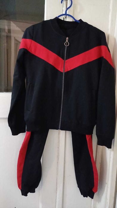 Продам спортивный костюм НОВЫЙ