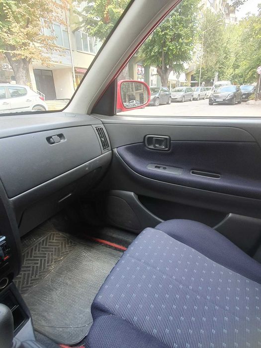 Daihatsu Sirion 2004