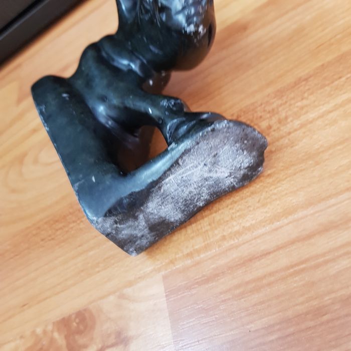 sculptura granit.suporti onix.