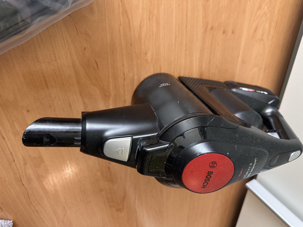 Вертикална прахосмукачка Bosch Unlimited Gen 2 serie 8