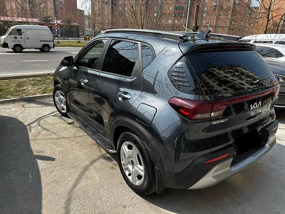 Kia Sonet 3-pozitsia nasiyaga