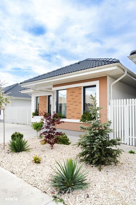 Vila Napoletana 4 camere cu pod pentru depozitare si pompa de caldura