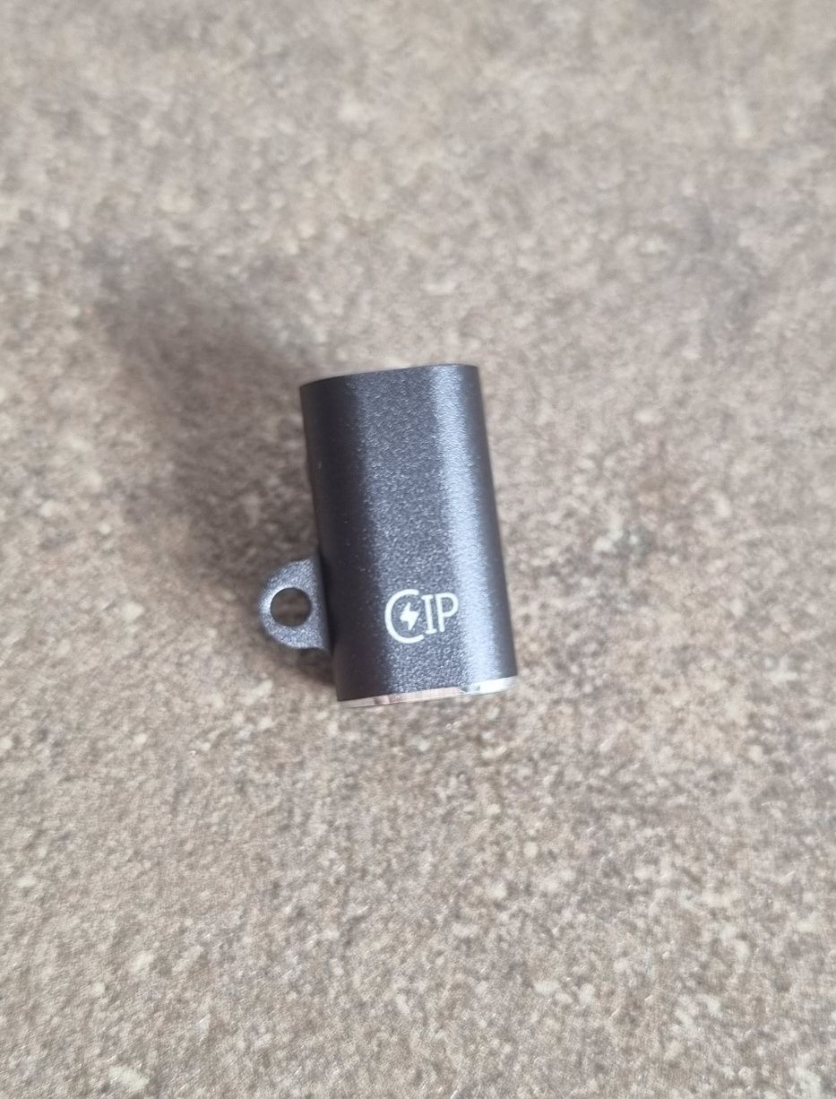 Adaptor mufa incarcare USB C Garmin