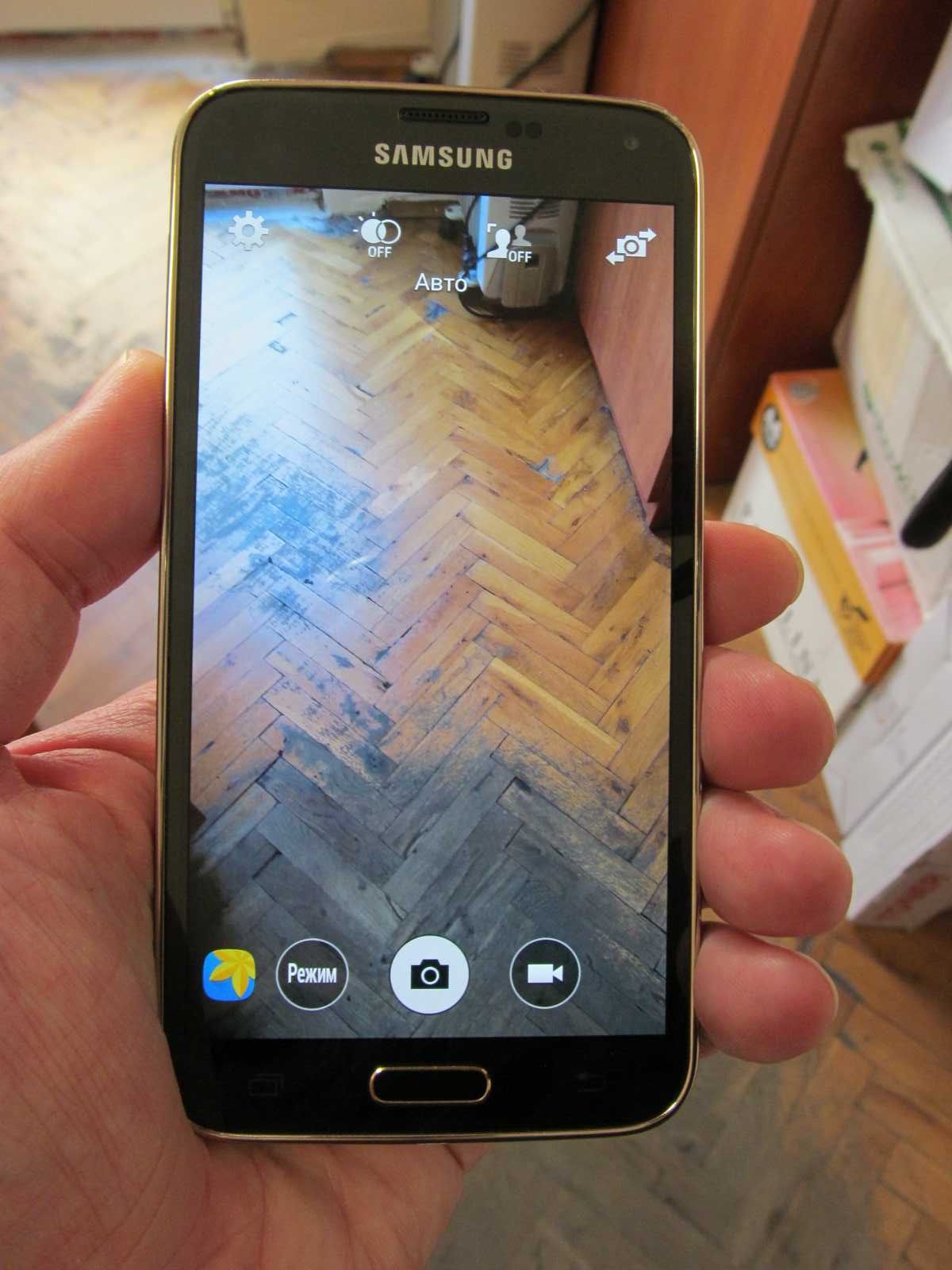 SAMSUNG GALAXY S5 sm g900f Златист