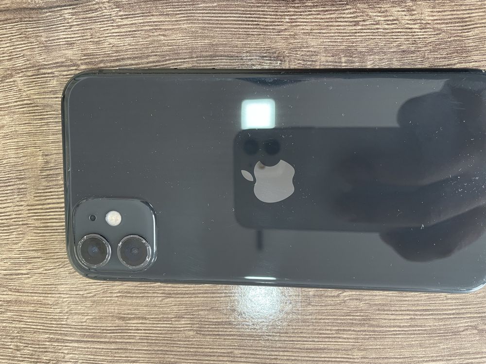 IPhone 11 , ideal