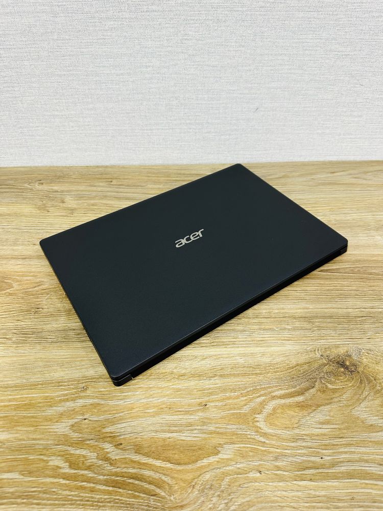 Мощный ACER Core i7-8 Ядерный, Игровой для Работы и Развлечений