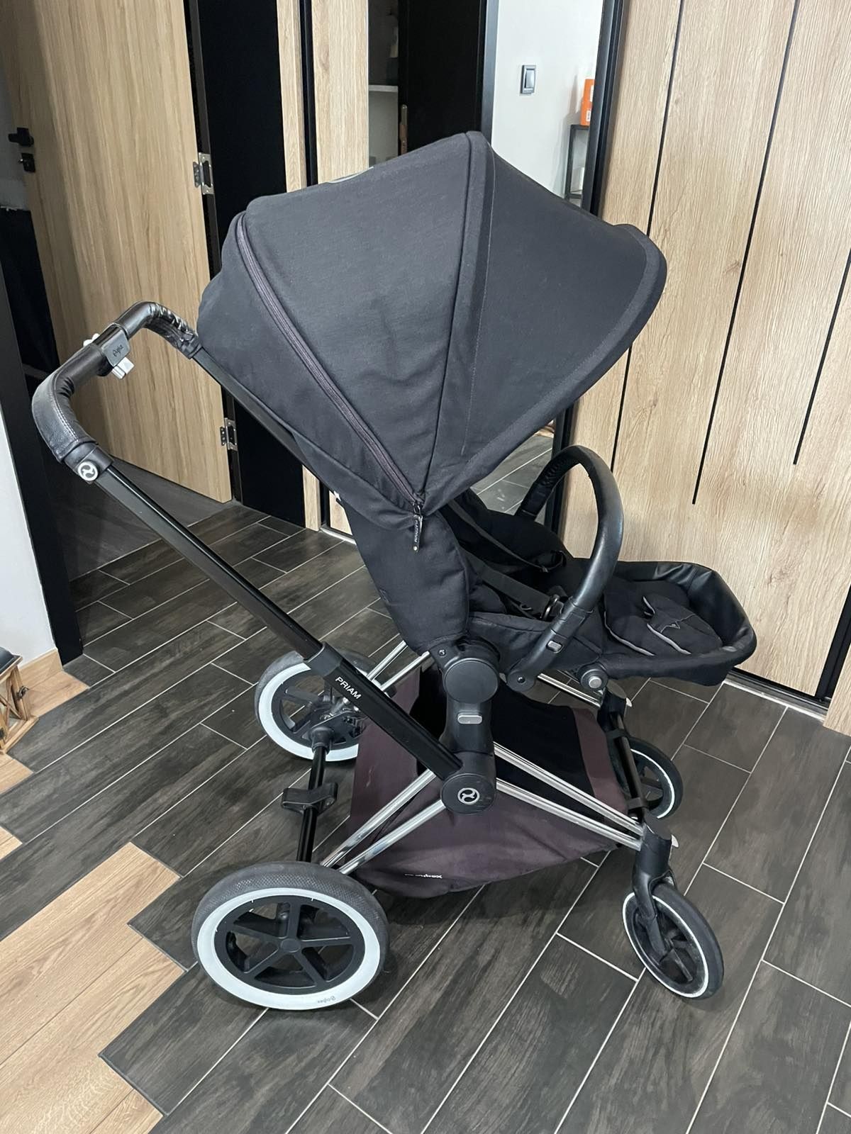 Cybex Priam (кош за новородено+седалка 6+м)