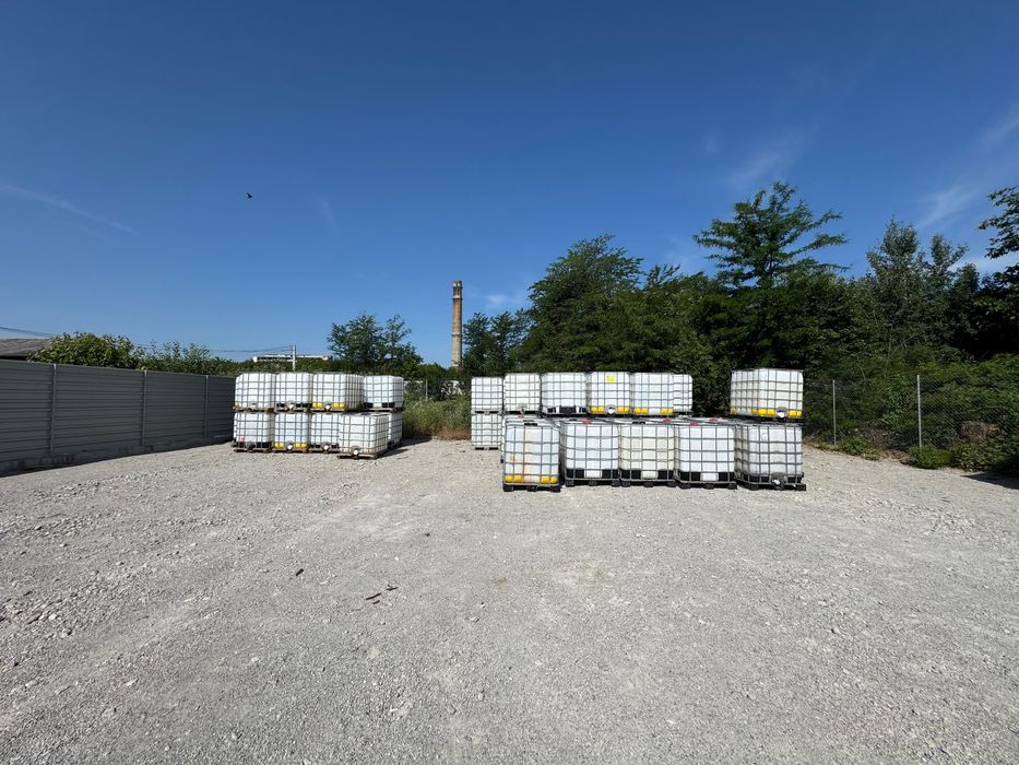 Bazin 1000L , IBC , butoi