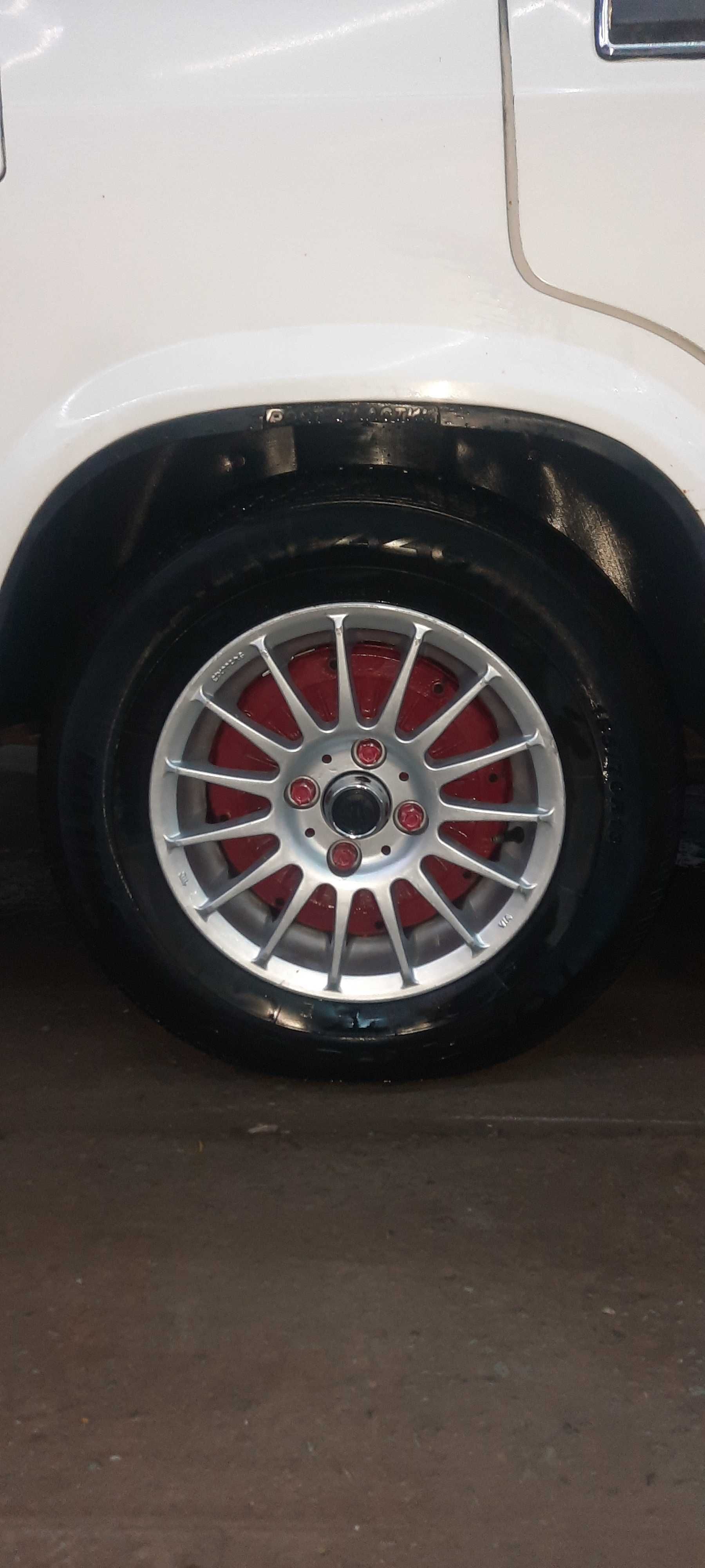 Lada 2107 sotiladi xolati zo'r holatda