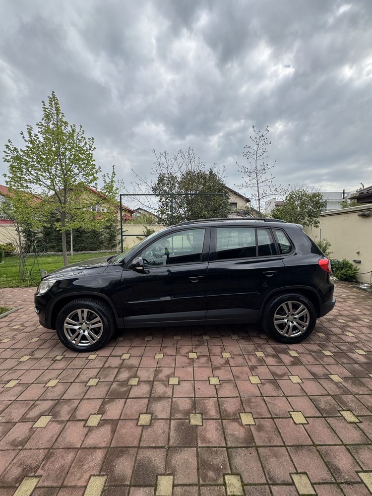 Volkswagen TIGUAN 4x4 (CarVertical)