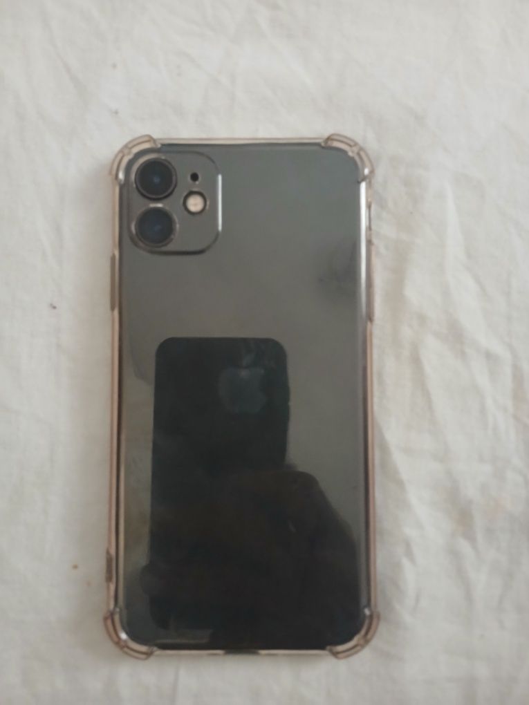 Iphone 11 128g iclotga tushkan